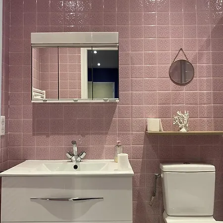 Daire L Ostal Blau *